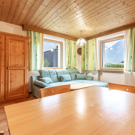 Haus Weinberg Apartment เพทท์นอย อัม อาร์ลแบร์ก ภายนอก รูปภาพ