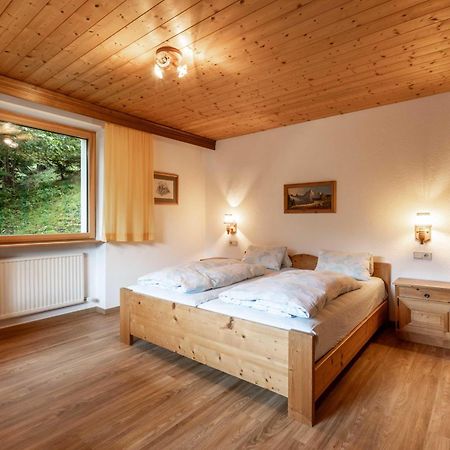 Haus Weinberg Apartment เพทท์นอย อัม อาร์ลแบร์ก ภายนอก รูปภาพ